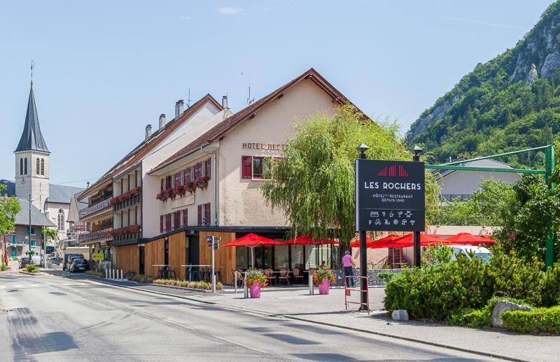 Hotel-Restaurant "Les Rochers" La Balme-de-Sillingy Eksteriør billede